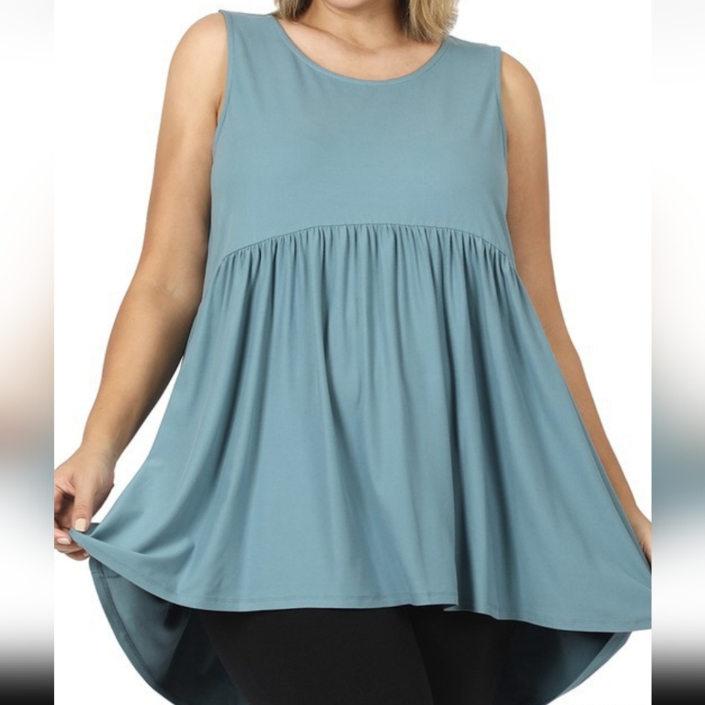 Zenana Sleeveless Top NWT